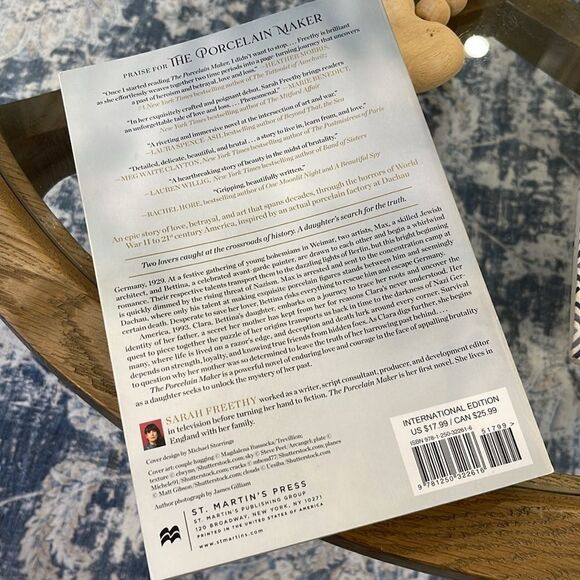 The Porcelain Maker. Freethy, Sarah - Picture 3 of 6